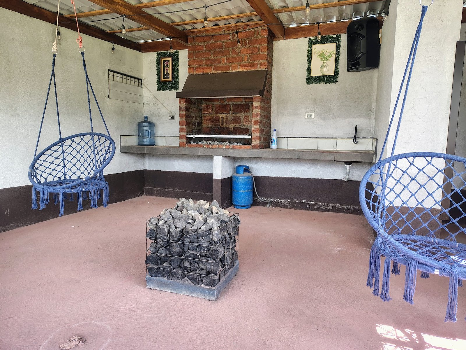 Área de parrilla y descanso